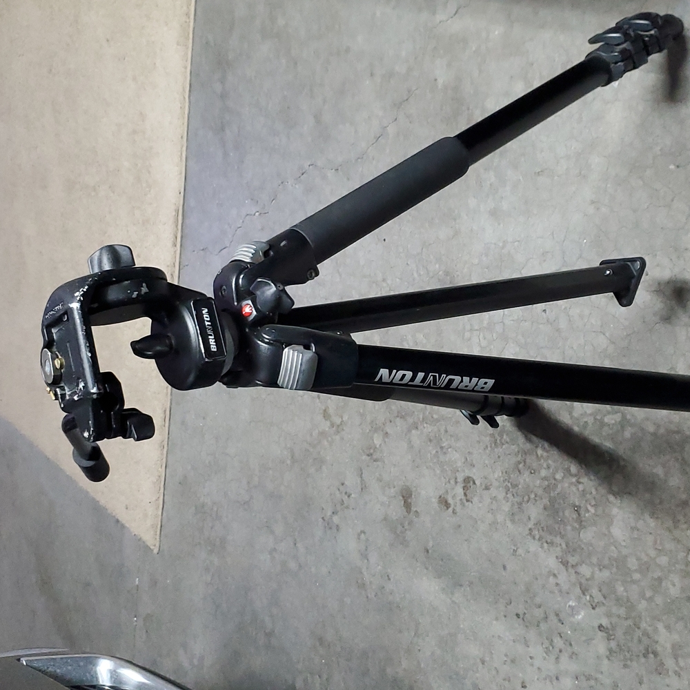 Brunton Manfrotto Tripod w/ liquid 2 way head
